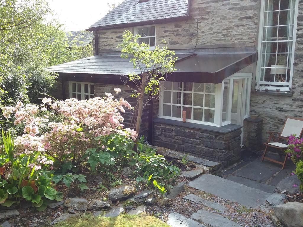 Ty Capel Isa Villa Blaenau Ffestiniog Exterior photo